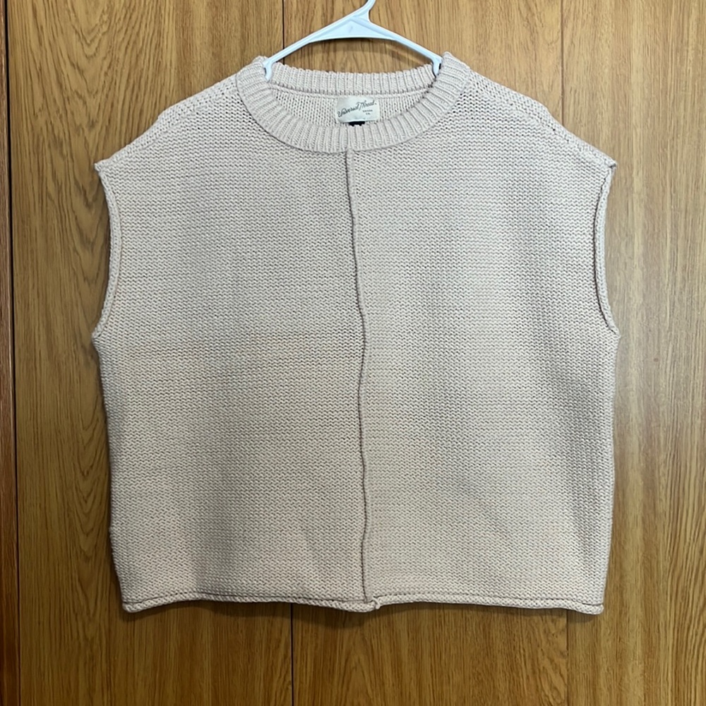 NWT Boxy Sweater Vest